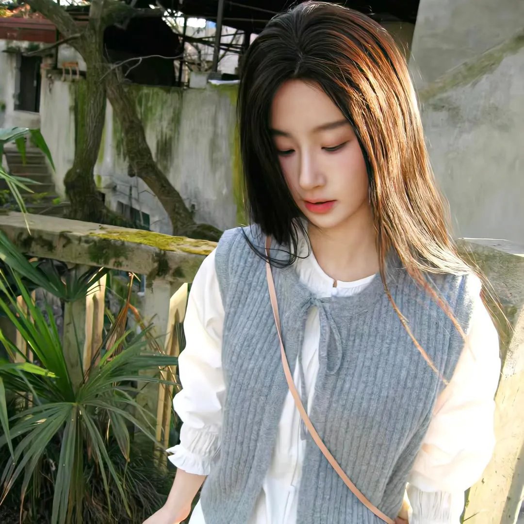 女管家